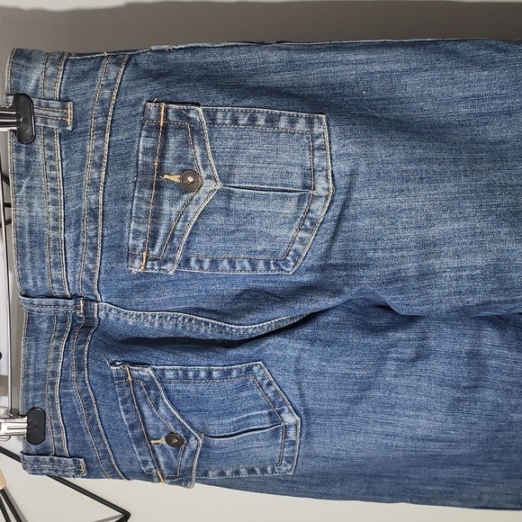 Lena Jeans Capri 👖 - Picture 3 of 8